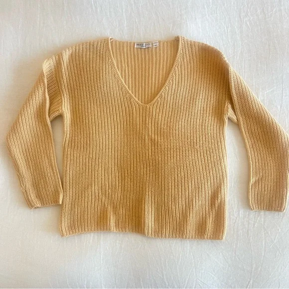 BRAVE SOUL Long Sleeve Oversized V neck Ribbed Knit Sweater in butter yellow - Picture 6 of 8